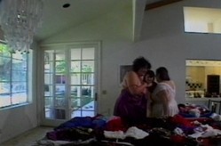 Changing Underwear!, Scène 1 Changing Underwear!, Scène 1